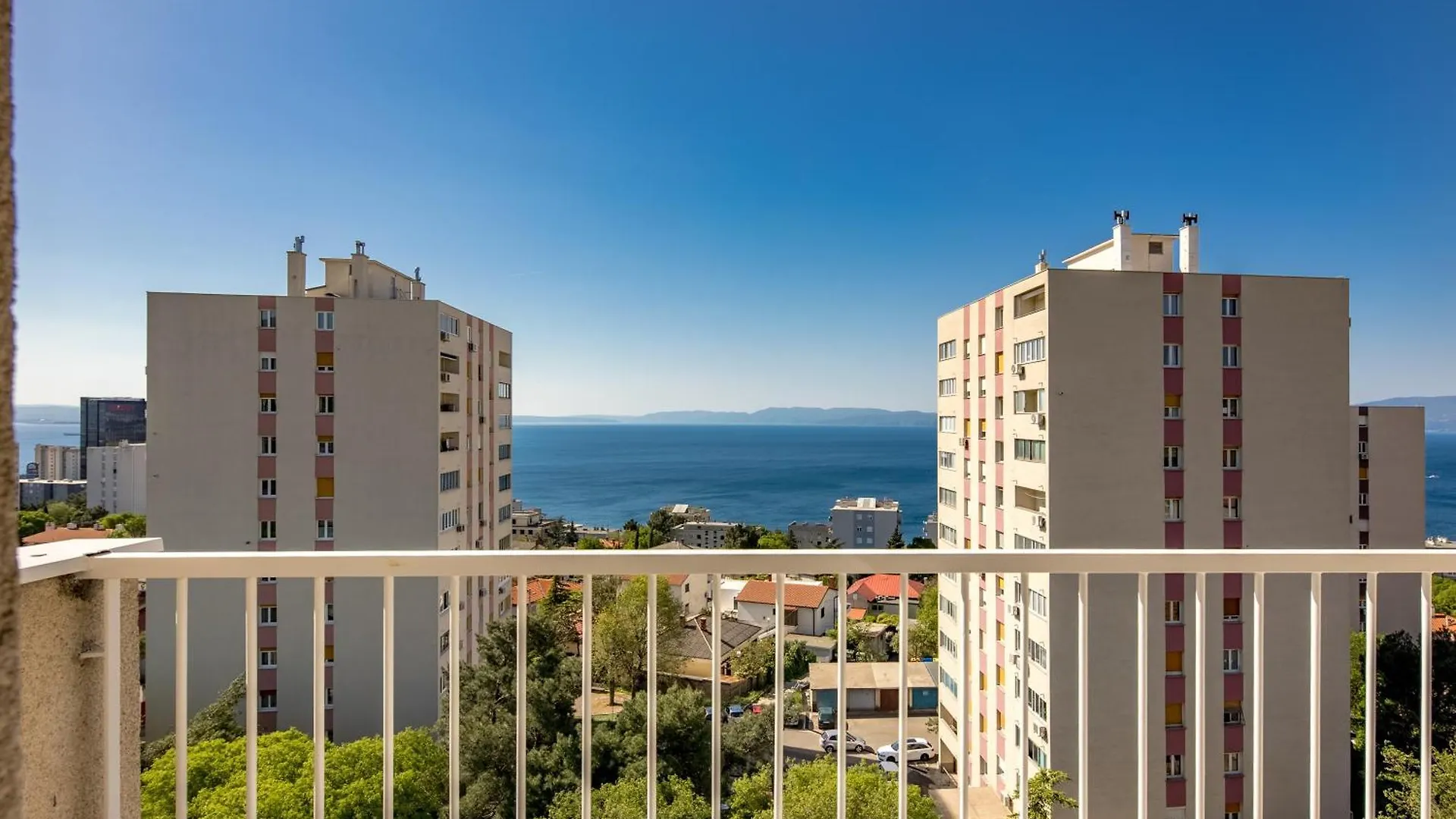 City Seaview Apartment Vigo - Happy Rentals Rijeka