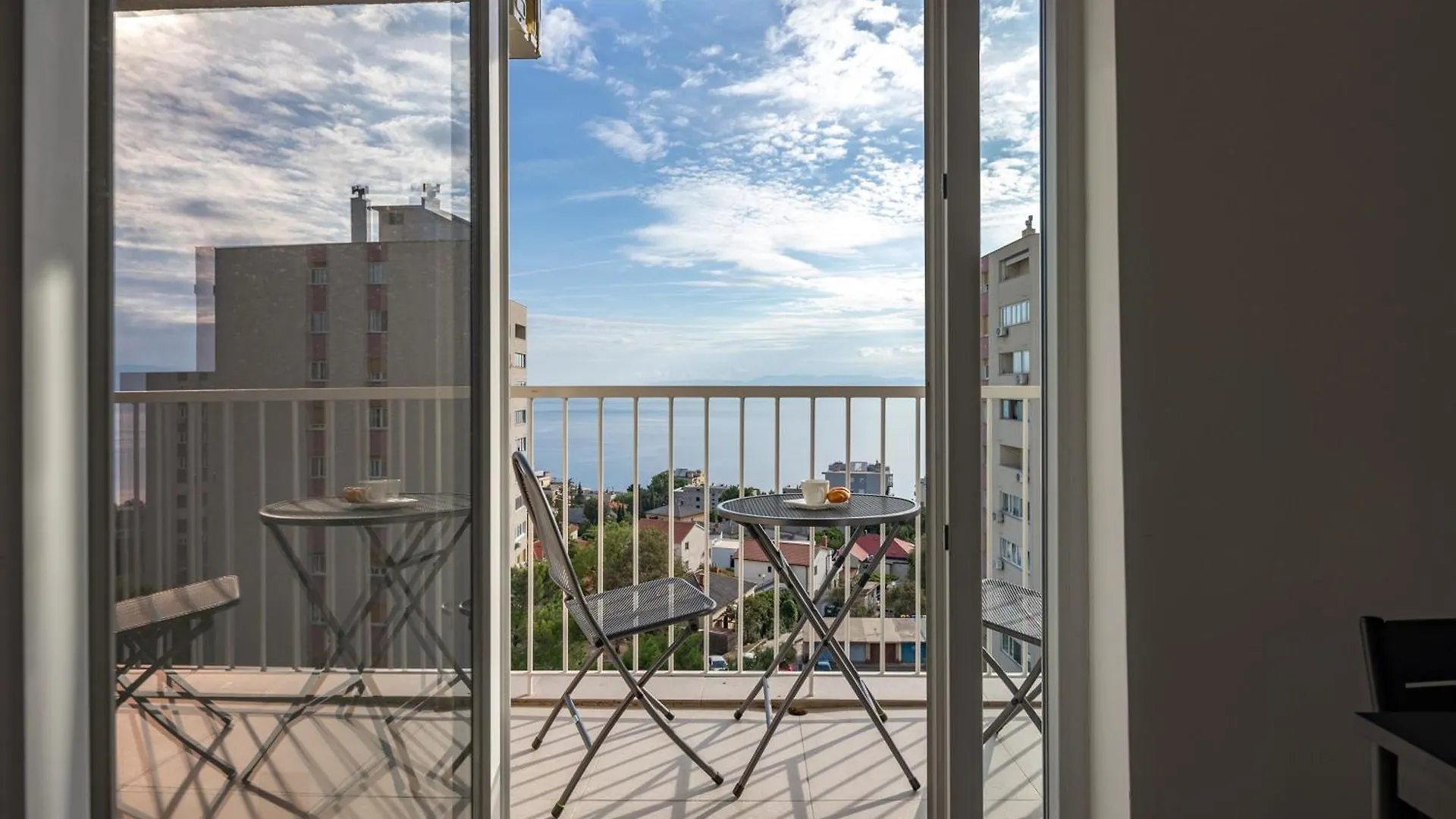 City Seaview Apartment Vigo - Happy Rentals Rijeka Croatia